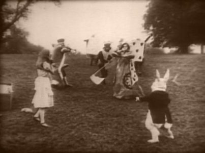 1915_Alice_in_Wonderland_131