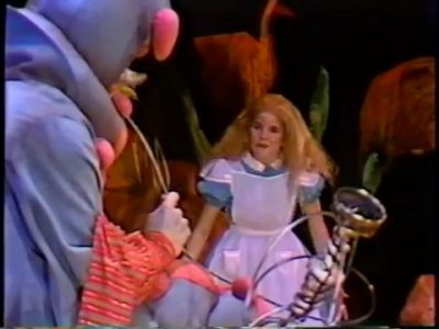 1982_Alice_in_Wonderland_Children's_Theatre_Company_052