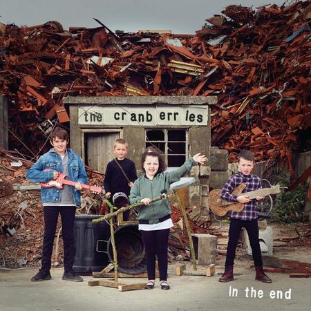 The_Cranberries_In_The_End_2019_01